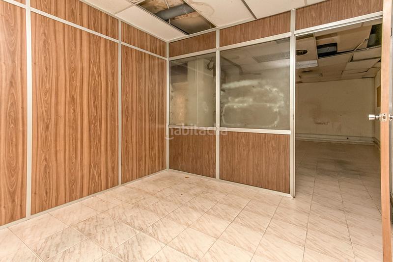 Foto 66729000-37ab-40ee-8612-e5ec271eab35. Business premise in Horta Barcelona