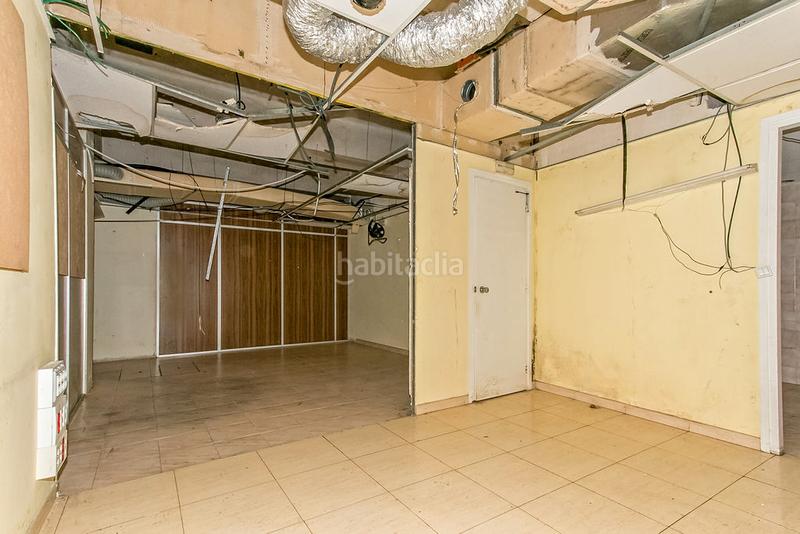 Foto 86243004-1d85-4ef4-bdec-3c5267f8cba0. Business premise in Horta Barcelona