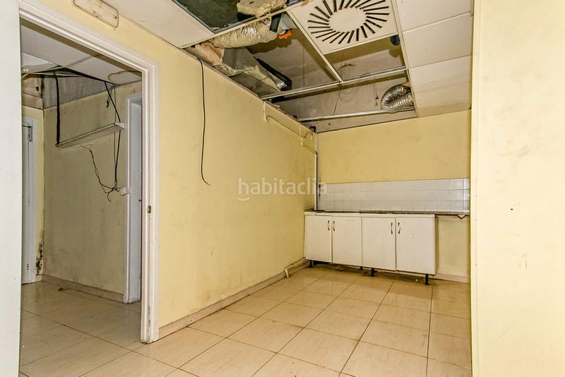 Foto ba8ae14c-ebff-4dd7-8fd3-fb5a5032bf28. Business premise in Horta Barcelona