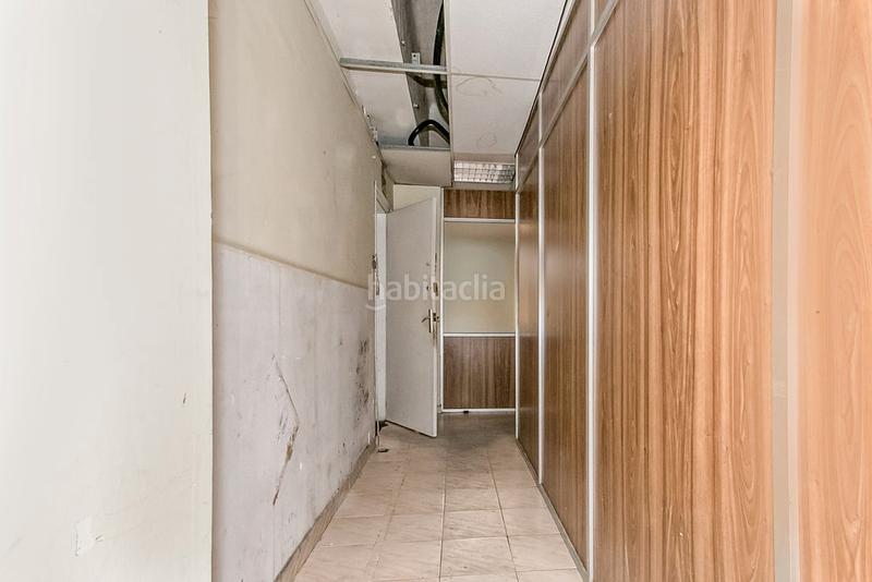 Foto c171703f-b01e-45c6-8719-dbcade663753. Business premise in Horta Barcelona