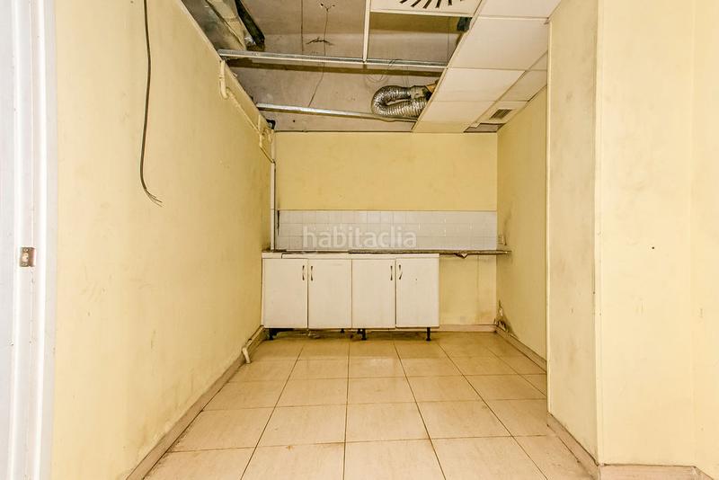 Foto e4581eae-a5af-4cdf-9a95-71dadb97c276. Business premise in Horta Barcelona