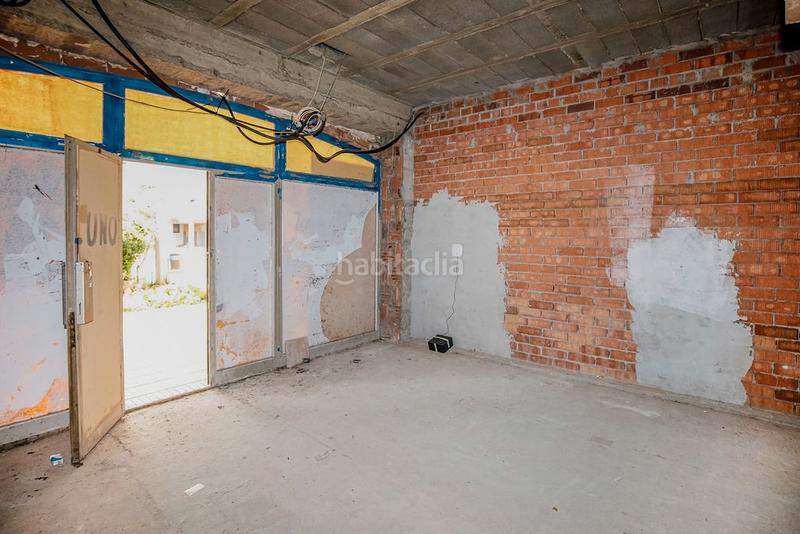 Foto b6e24ec7-74d3-4d2b-9060-1be9987219ce. Piso solvia inmobiliaria piso en Montjuïc Girona