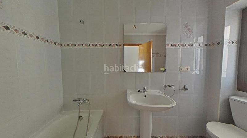 Foto 469a60ed-03e4-42b5-8d92-dd76ae2c6b30. Piso solvia inmobiliaria piso en Plaza de Toros-Avenida Chapí-Trinquete Elda