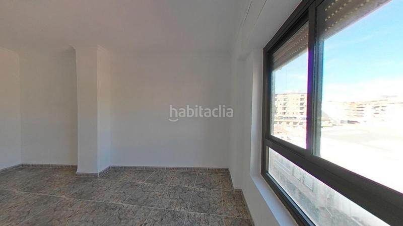 Foto a27fa3ee-c0c0-48ac-b882-6278a9e3fff5. Piso solvia inmobiliaria piso en Plaza de Toros-Avenida Chapí-Trinquete Elda
