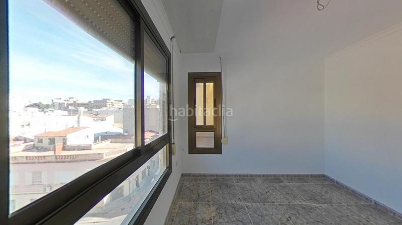 Foto e8318f86-26b2-4ce7-ba41-9f1419ffc4a6. Piso solvia inmobiliaria piso en Plaza de Toros-Avenida Chapí-Trinquete Elda