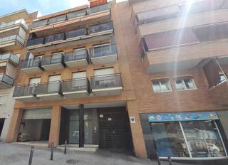 Business premise  Av catalunya. Solvia inmobiliaria  locales santa coloma de gramenet
