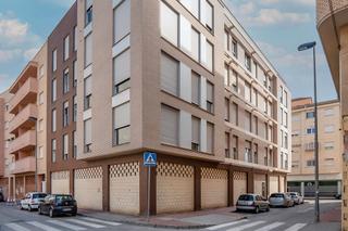 Location Local commercial  C/ el salvador. Solvia inmobiliaria  locales molina de segura
