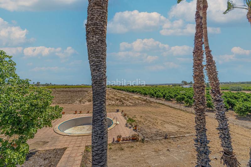 Foto 14dbb6b6-1928-4df9-98c9-1a017e287bdb. Chalet solvia inmobiliaria chalet independiente elcheelx en Elche / Elx