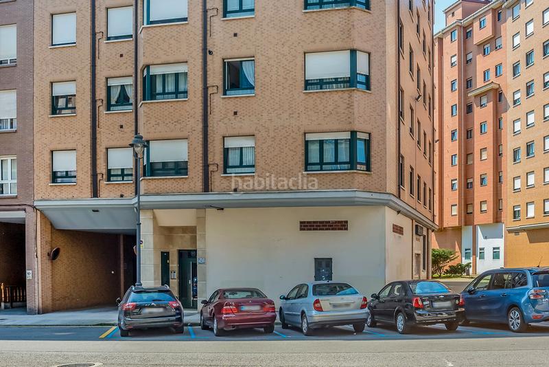 Foto 4be6f819-41d5-4666-8173-675693f341ea. Affitto locale commerciale in Centro Avilés
