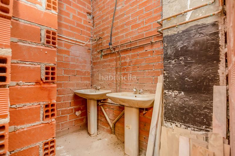 Foto 53583ebc-e52f-4d42-b032-7e68e1914de7. Alquiler local comercial solvia inmobiliaria locales en Avilés