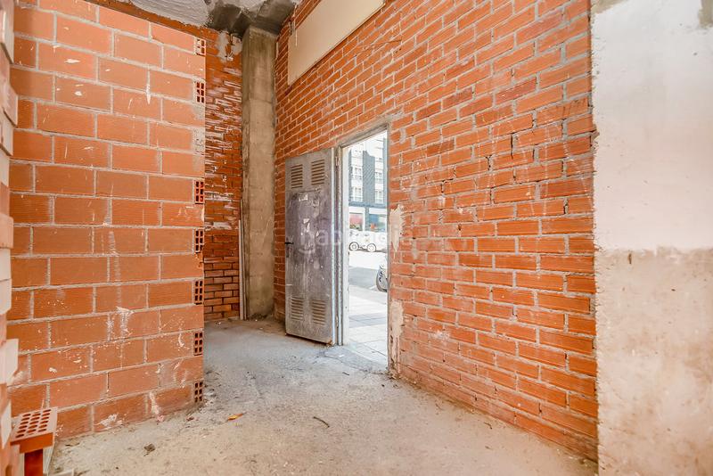 Foto de0b21df-d268-4865-a786-b62d18cbc39a. Alquiler local comercial solvia inmobiliaria locales en Avilés