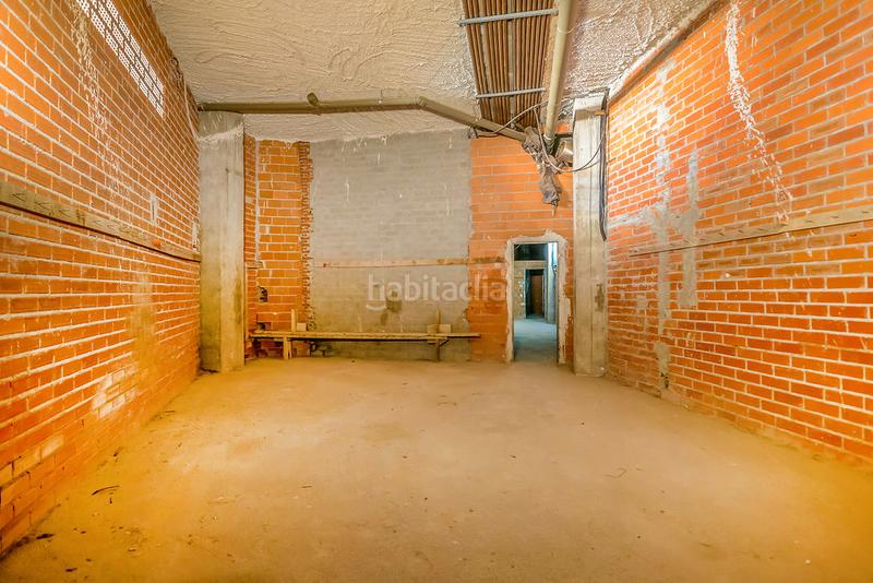 Foto eda6e999-b5bd-4fe3-b907-36b4ab4d2259. Alquiler local comercial solvia inmobiliaria locales en Avilés