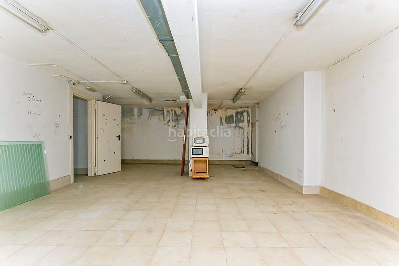 Foto 06c23a91-a787-411d-b2fc-5a219e7bce9c. Location local commercial dans Martorell