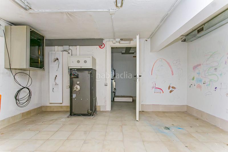 Foto abd298d7-b9d4-4109-bd1e-c02da5219a28. Location local commercial dans Martorell