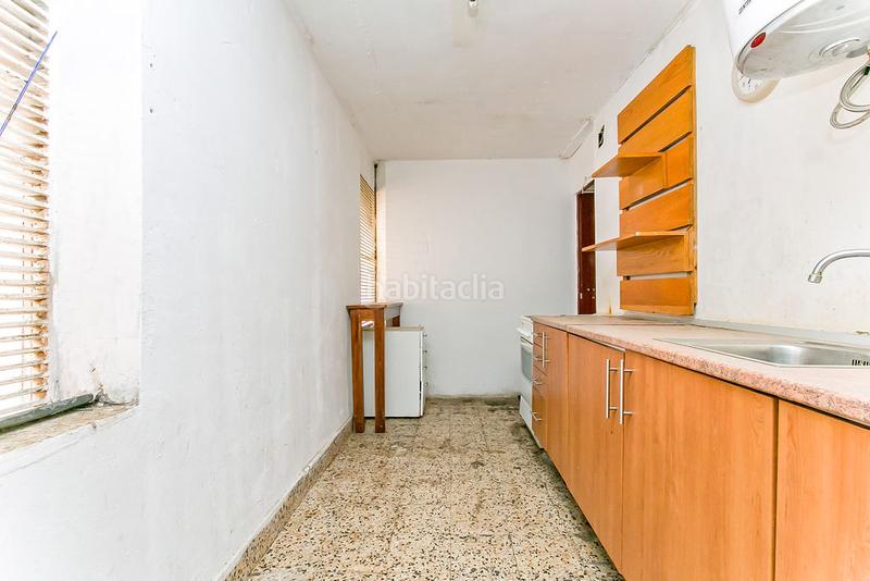 Foto e74aab95-9d73-44b5-9920-436e577b684a. Location local commercial dans Martorell