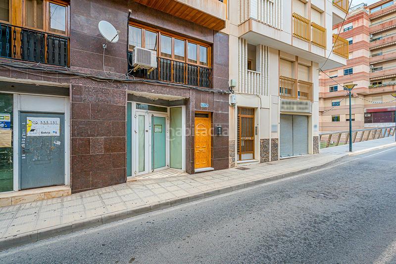 Foto e76274de-a737-4e9b-9997-959a96ed1681. Alquiler local comercial solvia inmobiliaria locales crevillent en Crevillente