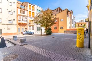 Pis  C/ barrionuevo. Solvia inmobiliaria  piso balaguer