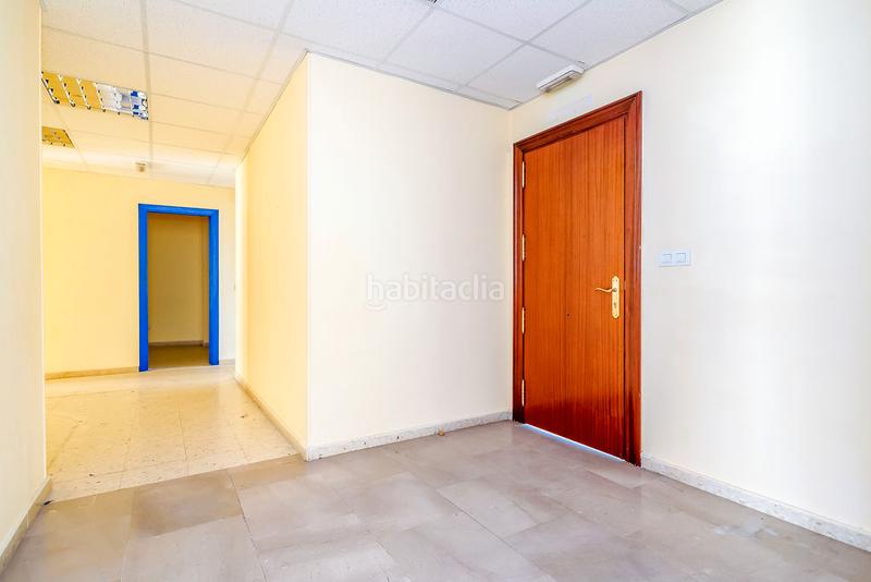Foto b33fc522-b379-4d76-bf04-692e4e6960ac. Alquiler local comercial solvia inmobiliaria locales en Avilés