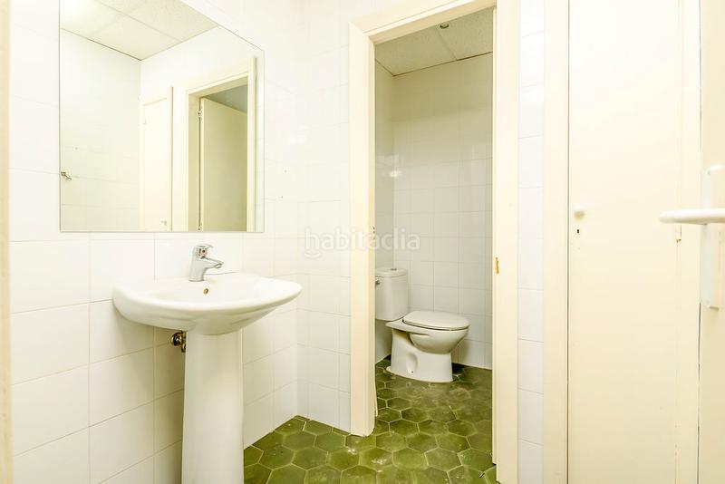 Foto b860acb0-c887-4512-9579-dd154ae826eb. Alquiler local comercial solvia inmobiliaria locales en Avilés