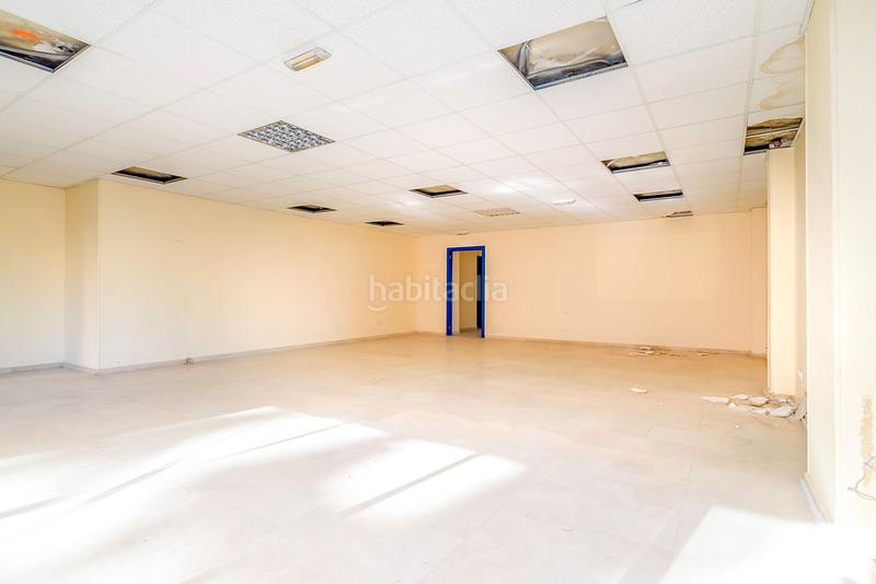 Foto a855ce93-73f7-4bf2-9844-efb984d7cf2e. Rent business premise in Centro Avilés