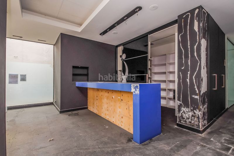 Foto 24a1e756-8912-4b56-8490-63a3f2231e3d. Alquiler local comercial solvia inmobiliaria locales en Amposta