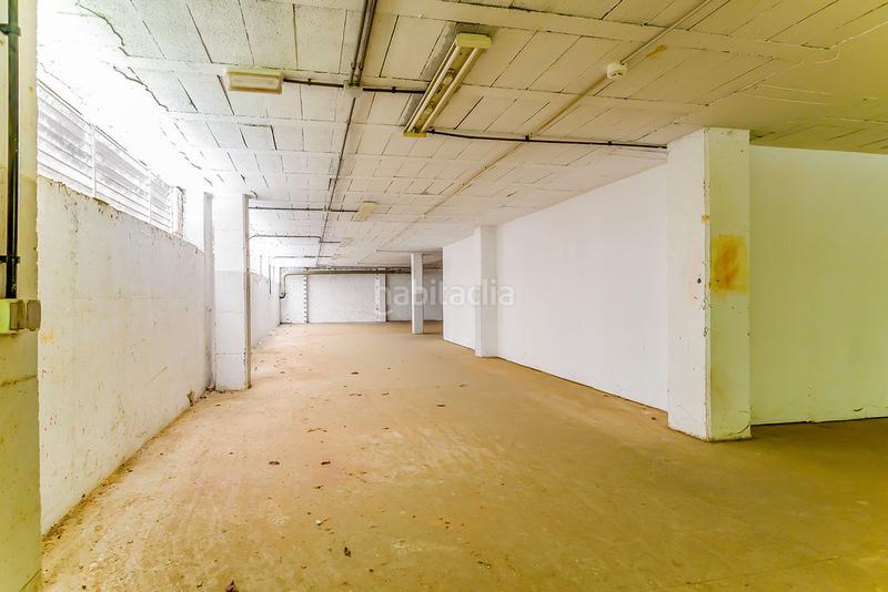 Foto 69eef647-78f7-413d-ac54-9011eeaadc2a. Alquiler local comercial solvia inmobiliaria locales en Oviedo