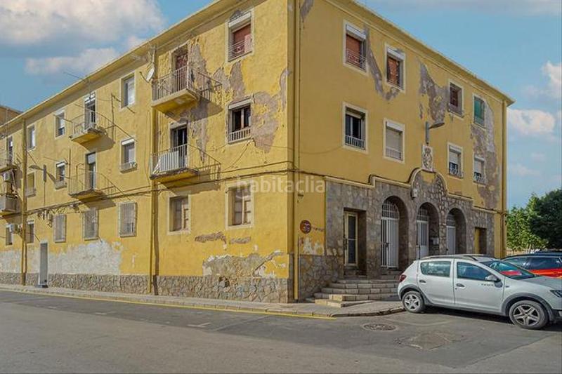 Foto edb29e5b-a9f6-4901-8ea2-b475270b4735. Piso solvia inmobiliaria piso en Plaza Castelar - Mercado Central Elda