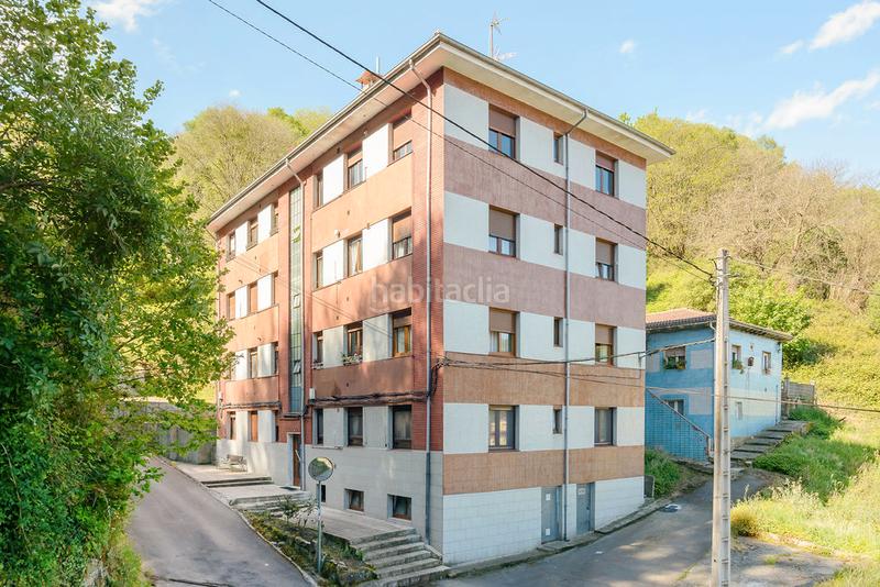 Foto 4d1df7c5-466a-41c4-9681-efbdc0fdfbe0. Piso solvia inmobiliaria piso en Sama Langreo