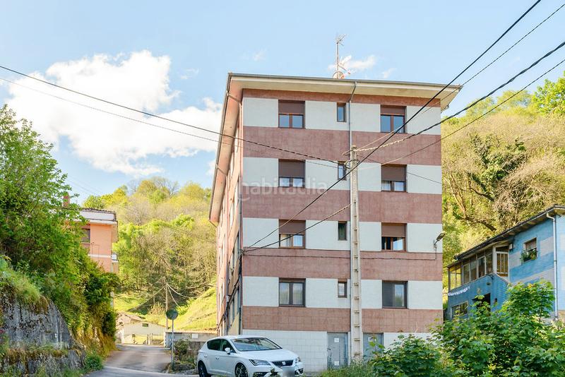 Foto c5c115cd-44d8-4870-83f1-97a65697dc9b. Piso solvia inmobiliaria piso en Sama Langreo