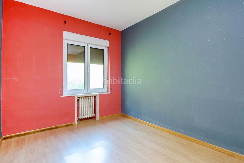 Foto d134a99e-de82-4b8a-aa8f-46256925abb4. Piso solvia inmobiliaria piso en Sama Langreo