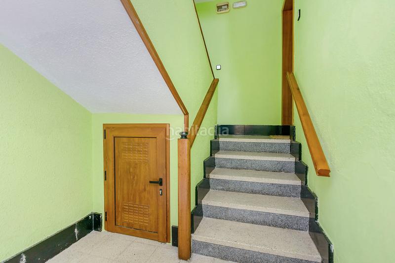 Foto f7498ae8-8f39-4f78-9dd8-3cd140c72660. Piso solvia inmobiliaria piso en Sama Langreo