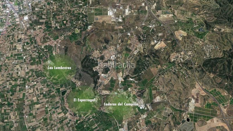 Foto b46b87dc-3425-4beb-b532-62cc893dc10e. Finca rústica solvia inmobiliaria suelo urbanizable sectorizado esparragal en Murcia