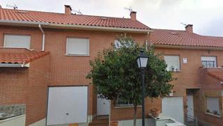 Casa aparellada  C/ albacete. Solvia inmobiliaria  chalet adosado numancia de la sagra
