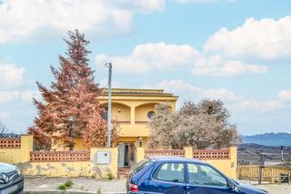 Chalet  C/ podencs. Solvia inmobiliaria  chalet independiente pont de vilomara i roc