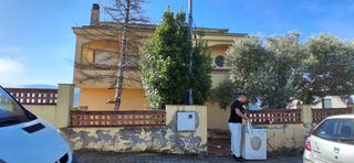 Chalet  C/ podencs. Solvia inmobiliaria  chalet independiente pont de vilomara i roc