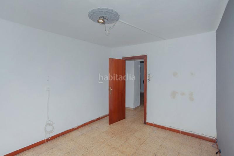 Foto a15748e1-5c40-4837-9e0a-bf752955a538. Pis a Llefià Badalona