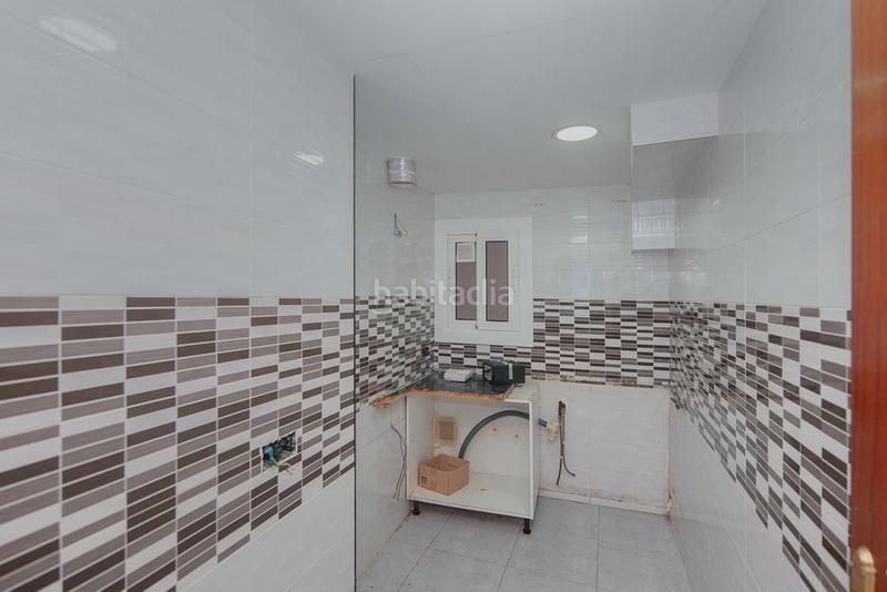 Foto e9db957c-8aae-4c62-9703-4d539cc972d9. Pis a Llefià Badalona