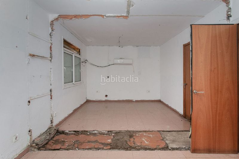 Foto 4e8b5d24-bf2d-40e6-94f3-3f7c0d452e6d. Chalet in Olèrdola