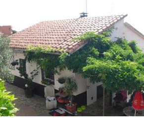 Chalet  C/ blanes -urb dalt de calella (barcelona). Solvia inmobiliaria  chalet independiente pineda de mar