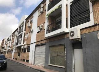 Pis  C/ el pilar. Solvia inmobiliaria  piso el palmar