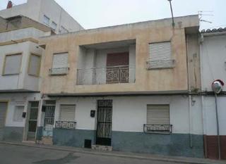 Etagenwohnung  C/ algeciras. Solvia inmobiliaria  piso calasparra