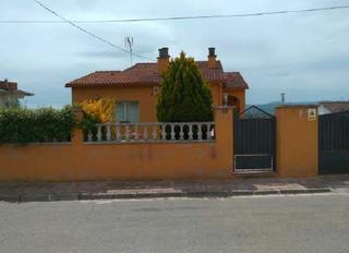 Xalet  C/ riu tordera (urb. maçanet residencial  park). Solvia inmobiliaria  chalet independiente maçanet de la selva