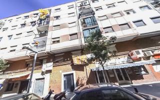 Appartement  C/ napols. Solvia inmobiliaria  piso badalona