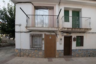 Chalet  C/ madroñeras. Solvia inmobiliaria  casa mula