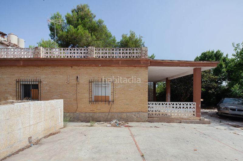 Foto 5213b9c2-578a-4cb2-9ddf-8e0d17f88776. Xalet a Godelleta