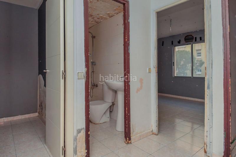 Foto 3e62f3e0-ea72-4194-b0a5-a34de5513c13. Pis a Campclar Tarragona