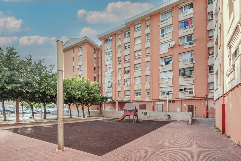 Foto 4d421a0c-c710-4ae5-9b7f-2201cefe4139. Pis a Campclar Tarragona