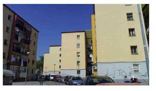 Piso  C/ badajoz. Solvia inmobiliaria  piso badalona