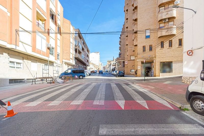 Foto a5e1b048-0e5e-4da2-9d69-47516d82d32f. Pis a Banyeres de Mariola