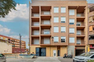Local Comercial  C/ juan ramón jiménez. Solvia inmobiliaria  locales aldaia